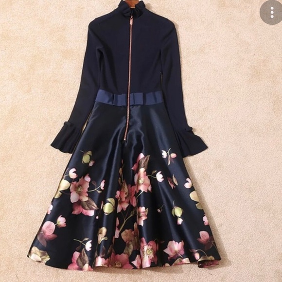 Ted Baker Seema Arboretum Knitted Bodice Floral Dress Navy Sz 4 - Picture 2 of 8